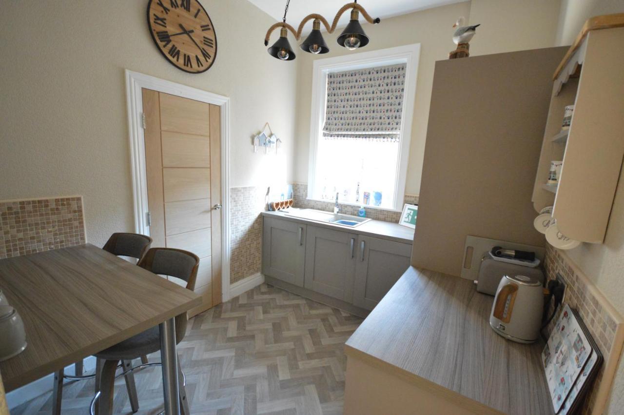Captain Wills Apartment Filey Esterno foto
